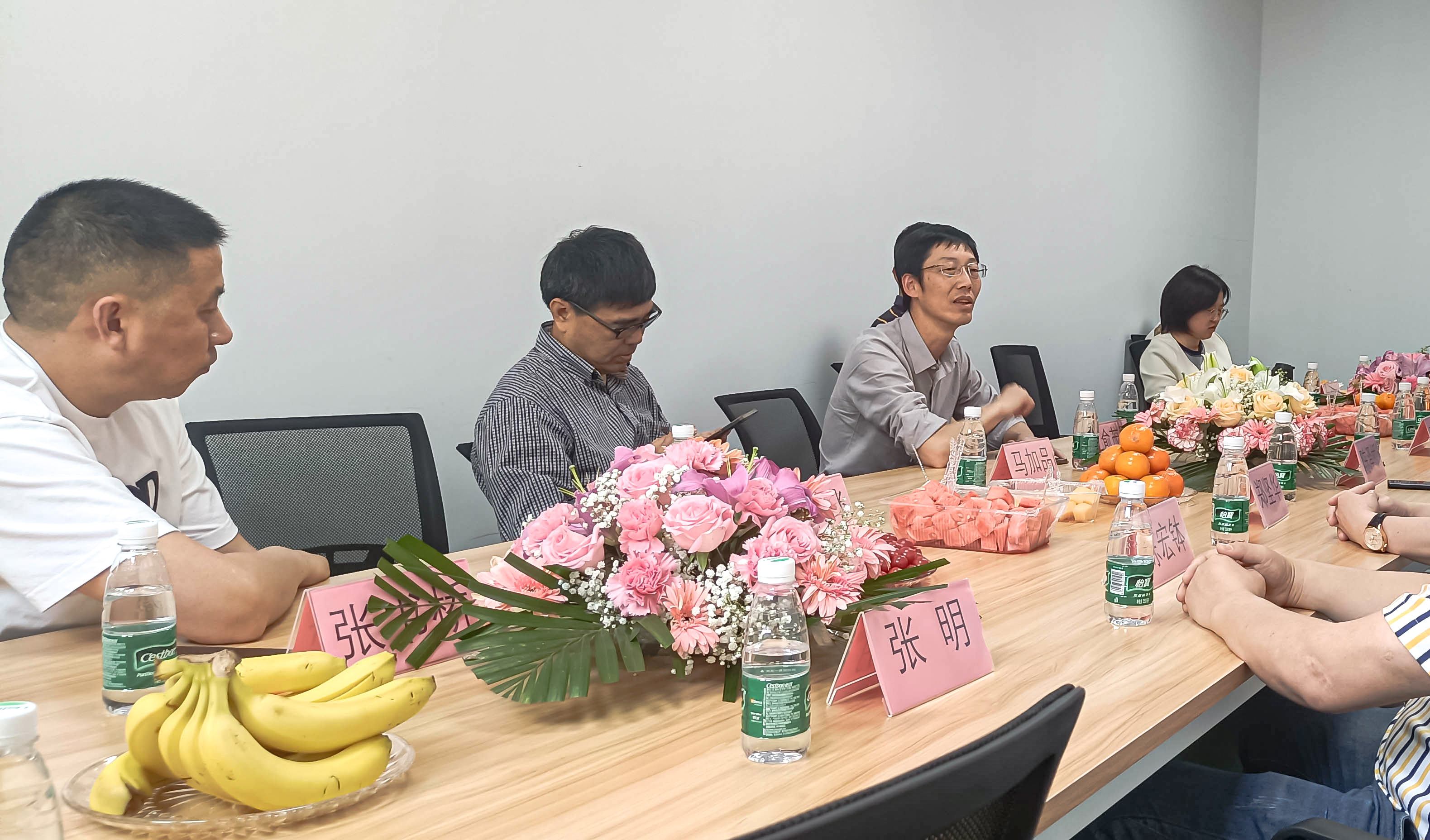 三門(mén)縣人大代表團蒞臨我司視察指導工作